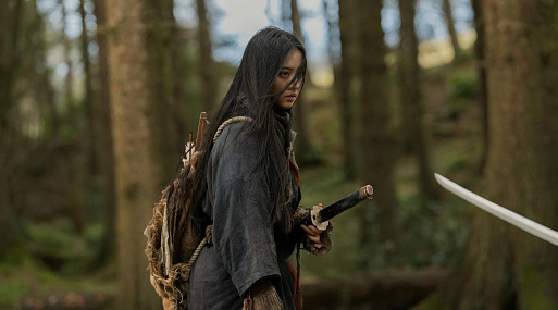 Мицуки Кимура на постере самурайского вестерна «Торнадо»