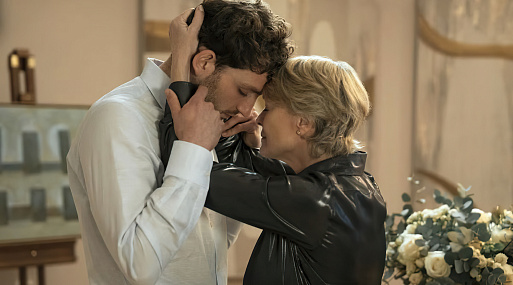 Оливия Кук в тизере триллера «Подруга»