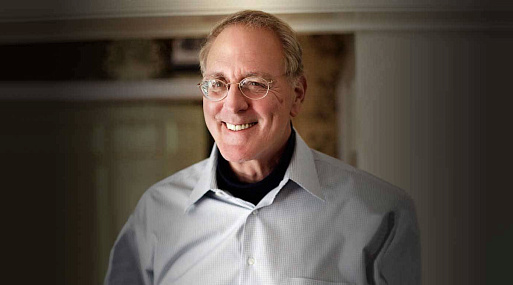 В США умер писатель Уинстон Грум, автор романа «Форрест Гамп»