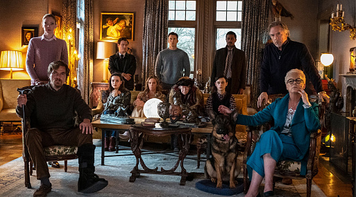 Райан Джонсон: «Плохим парням нельзя пользоваться айфоном в кадре»