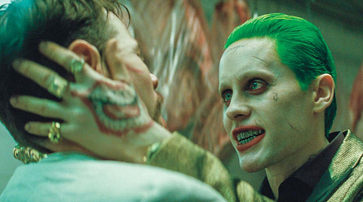 Дэвид Эйр извинился за татуировку Джокера