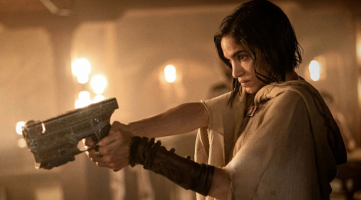 Зак Снайдер рассказал о режиссёрской версии «Мятежной Луны»