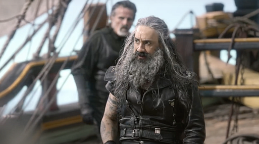 Тайка Вайтити пиратствует в трейлере шоу «Наш флаг означает смерть»