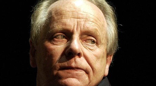 Умер британский комик Джон Бёрд