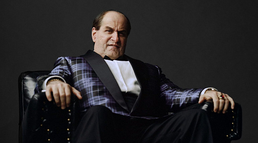 Колин Фаррелл тестировал грим Пингвина в «Старбаксе»