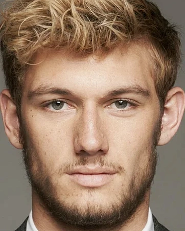 Алекс Петтифер