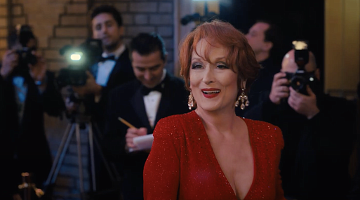 Трейлер мюзикла Райана Мёрфи «Выпускной»: блёстки, старшеклассники, танцующие Мэрил Стрип и Николь Кидман