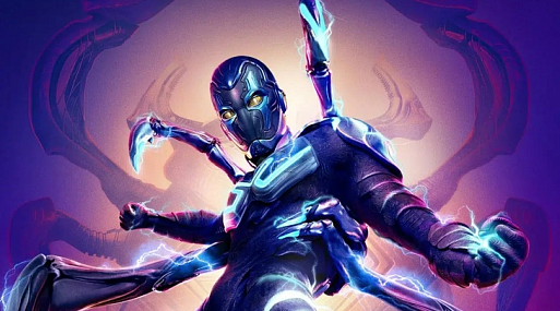 Шоло Маридуэнья справляется с инопланетным костюмом  в трейлере «Синего Жука»