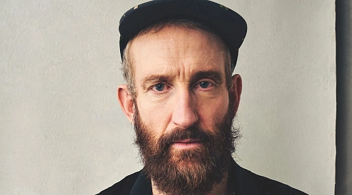 Режиссёр «Чернобыля» Йохан Ренк экранизирует роман Джона Уиндема «День триффидов»