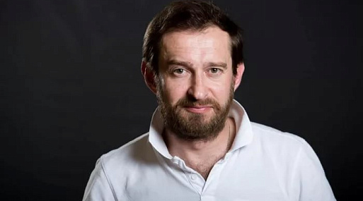 «Лайки» в рубли: фонд Константина Хабенского и банк «Открытие» запустили акцию #изотворительность