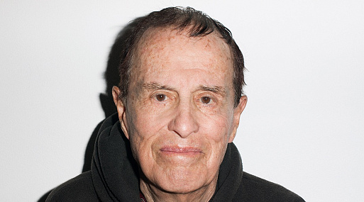 Видный киноавангардист Кеннет Энгер умер в 96 лет