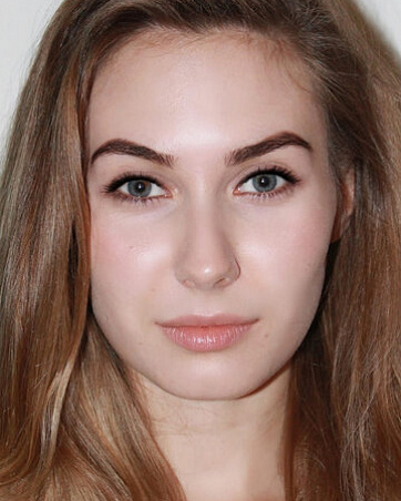 Алена Любимова