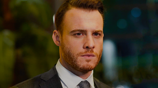 Керем Бюрсин сыграет главную роль в турецком «Холопе»