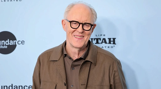 Новый Дамблдор Джон Литгоу ответил хейтерам сериала по «Гарри Поттеру»