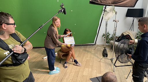 В PREMIER выйдет сериал «Не дождётесь» о постояльцах дома престарелых