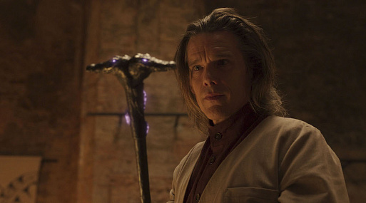 Итан Хоук рассказал, как создавалась сцена со стеклом в сериале «Лунный рыцарь»