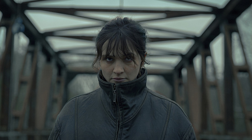 Лиза Викари на первом кадре сериала «Стёпки-растрёпки» от создателей «Тьмы»