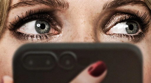 Хоррор «Дроп» с Мэган Фэйхи выйдет в Сети 29 апреля