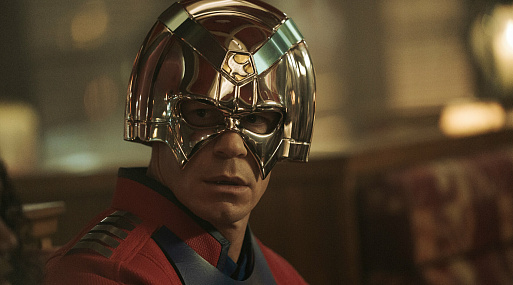 Джеймс Ганн призвал фанатов не переживать о «Миротворце» после отмены «Бэтгёрл»