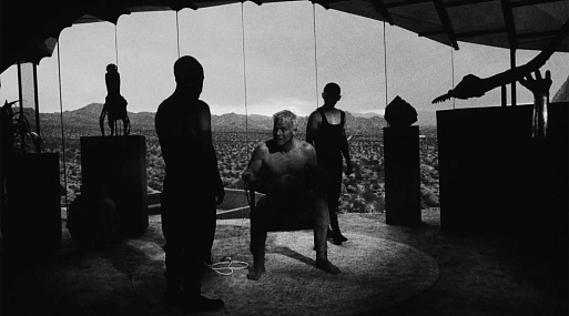 Вышел трейлер ретротриллера «Божественность» от продюсера Стивена Содерберга