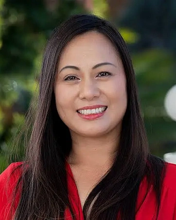 Стефани Нгуен