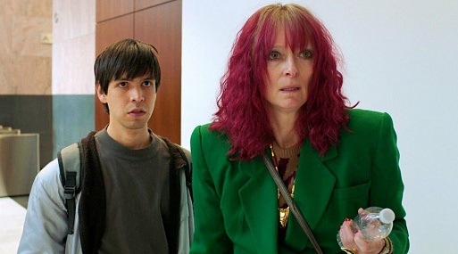 Тильда Суинтон появилась в новом трейлере комедии Problemista об искусcтве