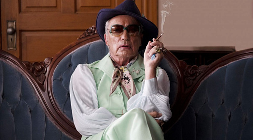 Удо Кир сбегает из дома престарелых в трейлере драмеди «Лебединая песня»