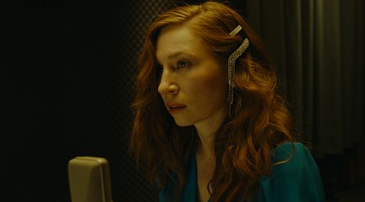 Группа «Обе Две» выложила клип на песню к фильму Михаила Идова «Джетлаг»