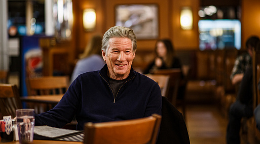 Ромком «Знакомство родителей» с Ричардом Гиром выйдет в KION 8 марта