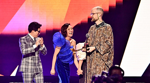 «Всё везде и сразу» забрал 7 наград Independent Spirit Awards