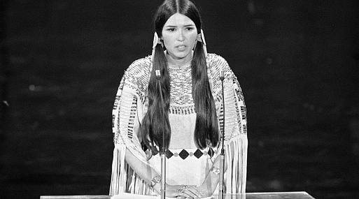 Американская киноакадемия извинилась перед активисткой Сачин Литтлфетер