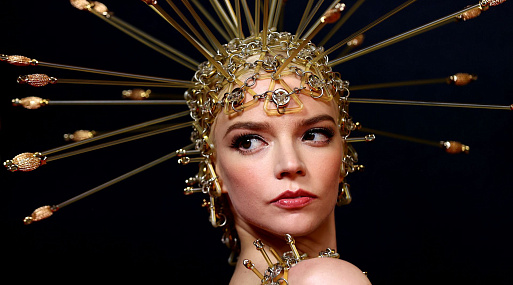 Аня Тейлор-Джой и Крис Эванс сыграют в сатирическом триллере о культистах