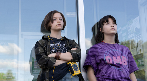 Научно-фантастический сериал «Газетчицы» закрыли после первого сезона