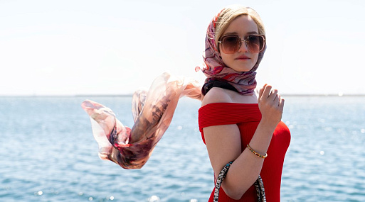 Олицетворение всех проблем Америки: вышел трейлер сериала «Изобретая Анну» об Анне Делви