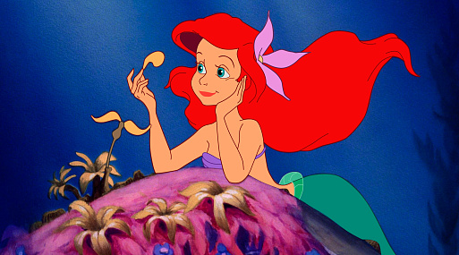 Актриса, озвучившая Ариэль в мультфильме, поддержала новую русалочку