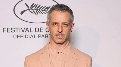 Джереми Стронг может сыграть в «Социальной сети 2» Аарона Соркина