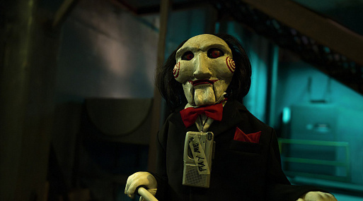 Джон Крамер выходит на охоту в новом отрывке фильма «Пила 10»