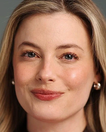 Гиллиан Джейкобс