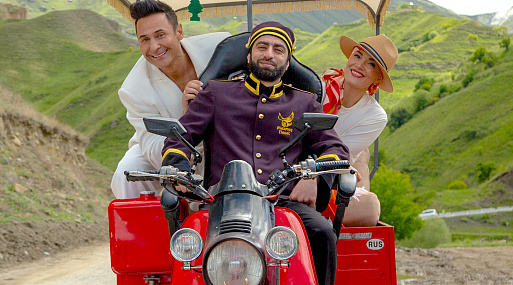 Ян Цапник и Стас Костюшкин заселятся в «Атель-Матель»