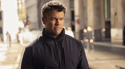 Люк Хемсворт бросит вызов наркокартелю и ФБР в боевике «Ганнер»