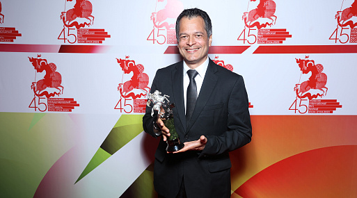 «Процесс сочинения музыки и работа над фильмами похожи» — интервью режиссёра «Чёрной луны», композитора Тонатью Гарсиа