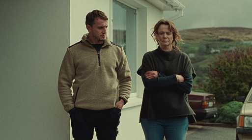 Вышел трейлер драмы A24 «Божьи создания» с Полом Мескалом и Эмили Уотсон