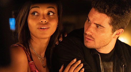 Смотрим новый фрагмент мелодрамы «Парни с тату. Прямо в сердце»