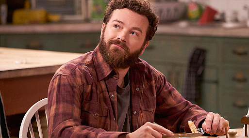 Звезду сериалов «Шоу 70-х» и «Ранчо» Дэнни Мастерсона обвинили в изнасиловании трёх женщин