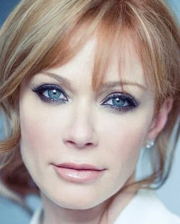 Лорен Холли