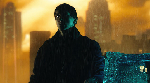 Адам Драйвер на новом атмосферном фото «Мегалополиса»