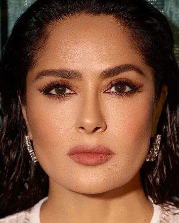 Сальма Хайек