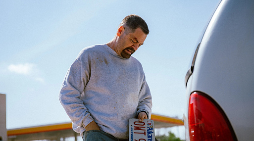 Что смотреть в кино с 7 августа: от «Свободных людей» до «Женщины в чёрном»