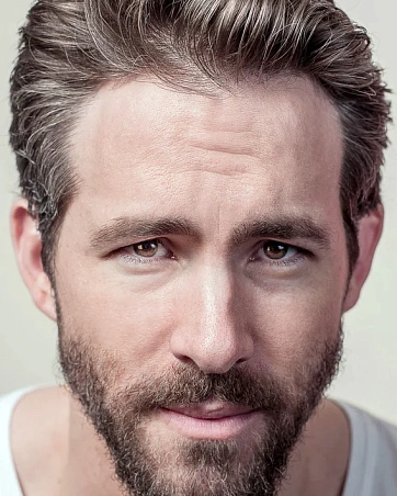 Райан Рейнольдс