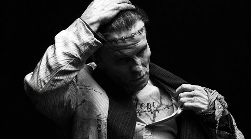 Кристиан Бэйл и Джесси Бакли на первых кадрах «Невесты Франкенштейна»